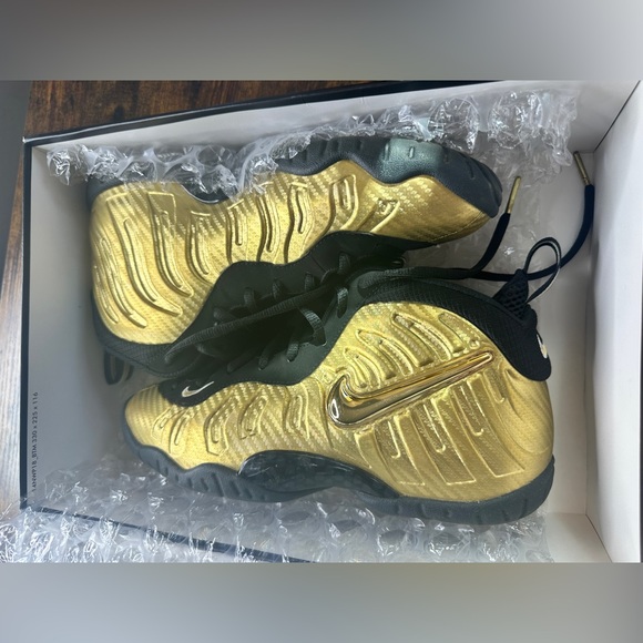 Nike Little Posite Pro (GS) Size 7Y (Used - Good Condition) ππ - Picture 4 of 10